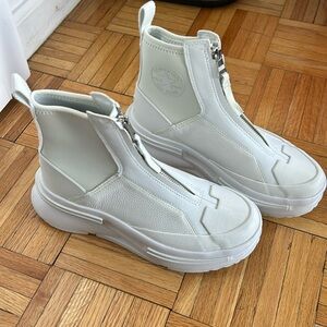 Converse White Leather Neoprene Sneaker Boot Sz 7.5 W Sz 5 M